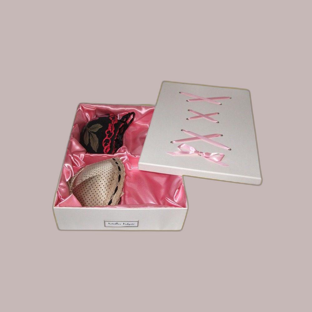 Custom_Lingerie_Boxes_2.jpg