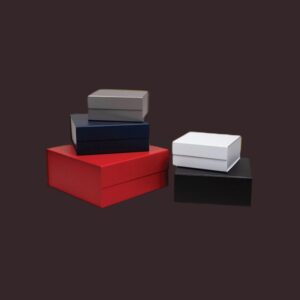 Custom Magnetic Closure Apparel Boxes